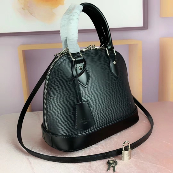 ルイヴィトンバッグ背面デザイン